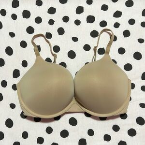 Bombshell push up bra Victoria secret